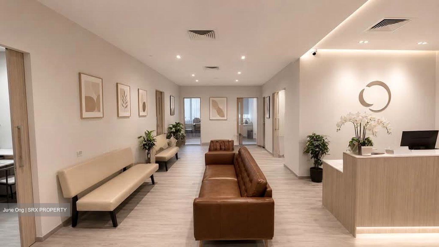Connexion (D8), Retail #599581021